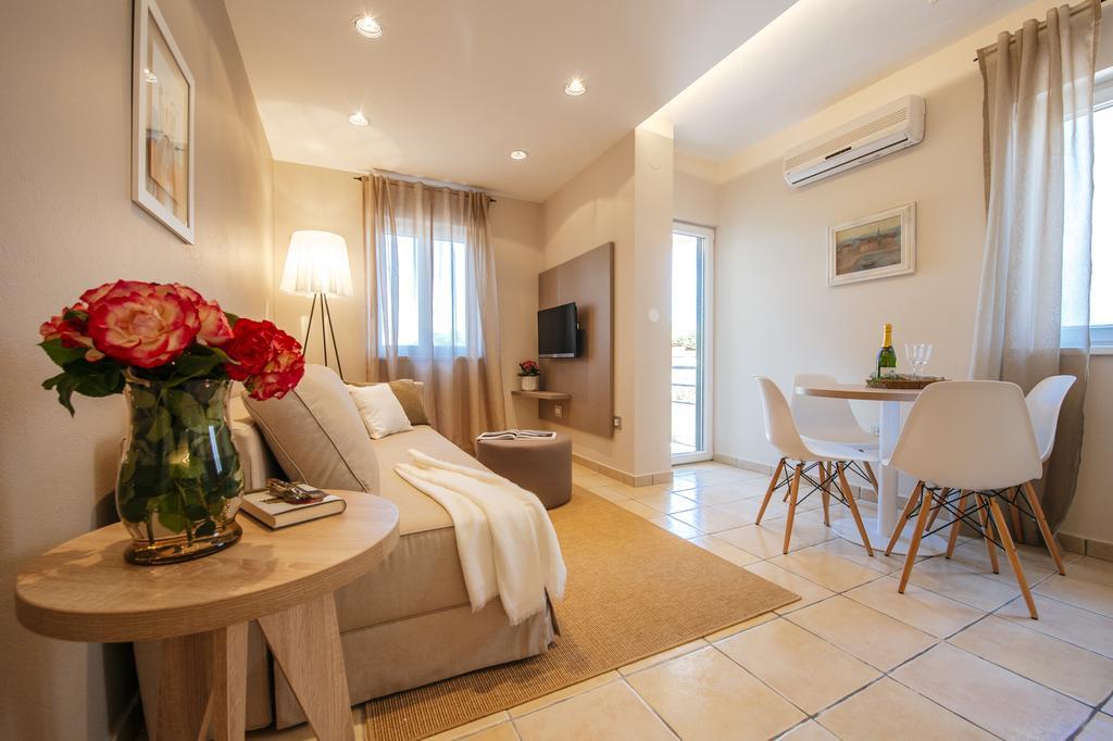 Villa Mirakul Sukošan Habitación foto